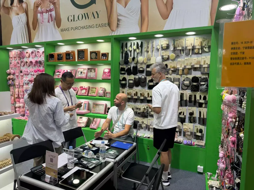 Ningbo Purly သည် Canton Fair အဆင့် 2 သို့ ချိတ်ဆက်သည်။